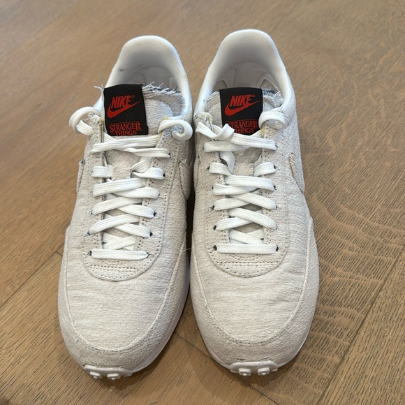 Nike Tailwinds Upside Down Stranger Things Collaboration .  No Box.  Like New - Picture 1 of 4